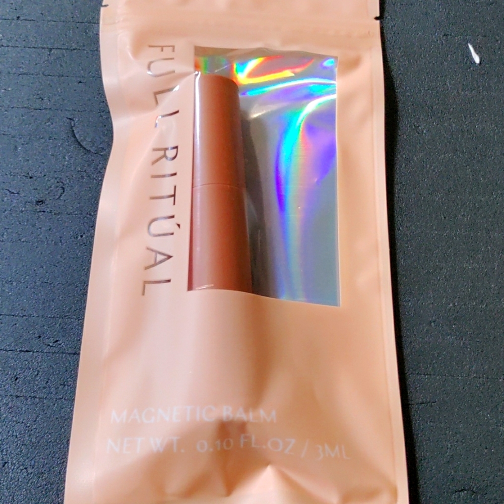 Magnetic lip balm